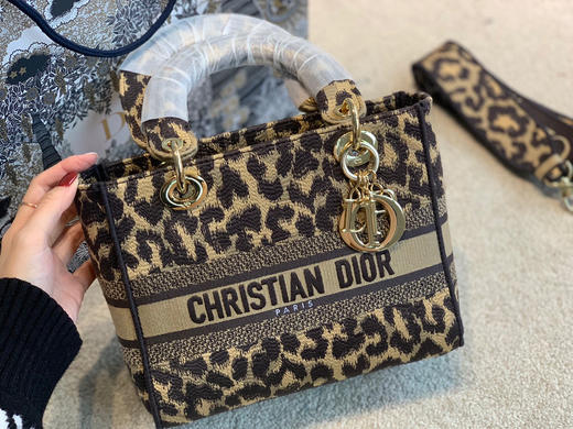 豹纹刺绣戴妃包 商品图2