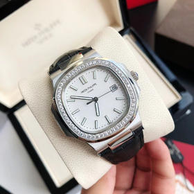 升级亲民版【钻圈款】PP百达翡丽 新款鹦鹉螺系列 男女都可佩戴
机芯：搭载进口西铁城