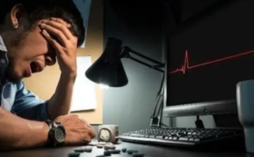 常熬夜的，一定要灸此穴，有补救的奇效！ 