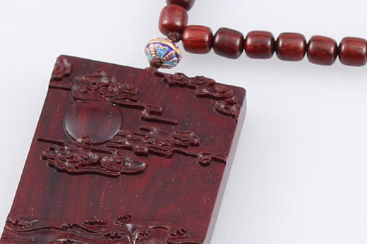 「小叶紫檀」如日中天挂牌 商品图0