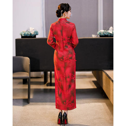 上海旗袍厂ZAYS-576冬款妈妈装麂皮绒加绒加厚九分袖复古侧八扣改良长款旗袍 商品图1