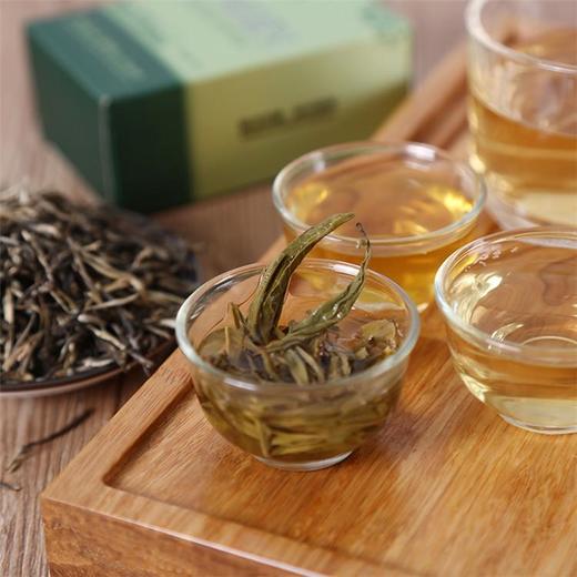 大明山 广西农垦 产品质量可溯源 特级有机绿茶 160g（40gx4/盒） 商品图4