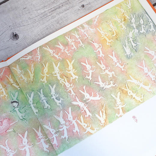 长颈鹿，你的脖子不冷吗（国际安徒生奖得主·窗道雄·童诗绘本&铜板艺术家·南塚直子·经典代表作）    3000951 商品图4