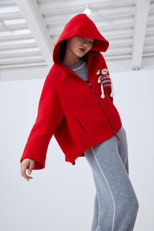  羊绒带帽拉链女外套 SJF92W819N 商品图0