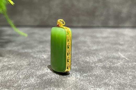 【御珠宫坊】金镶碧玉无事牌 商品图1