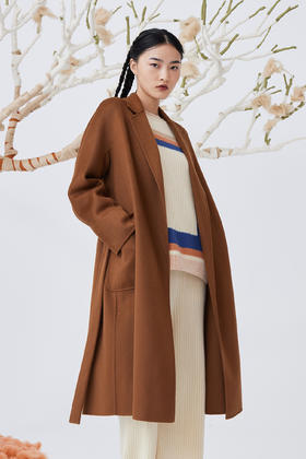  加厚水波纹羊绒呢插肩袖女长大衣 SJF18W784C