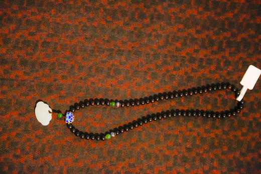 「小叶紫檀」和田玉古兽圆珠手串 6mm 商品图2