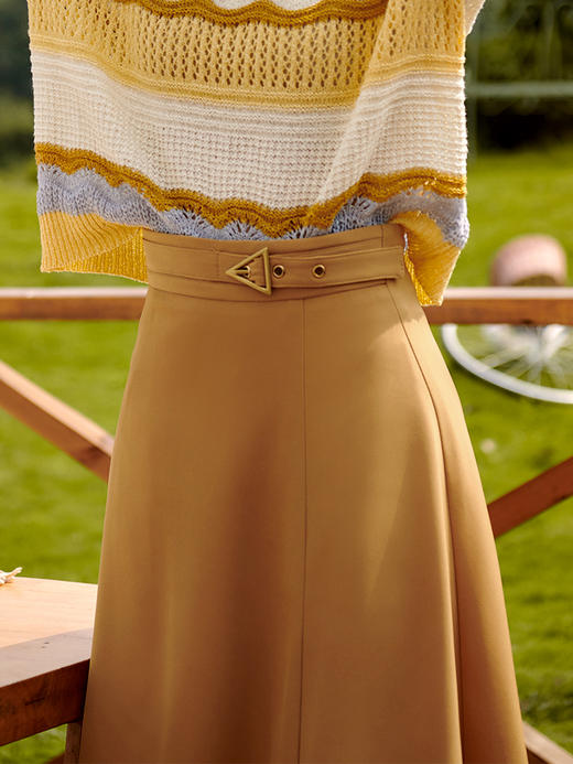 欧芮儿中长款半身裙女春秋2021新款高腰显瘦气质设计感纯色a字裙 商品图3