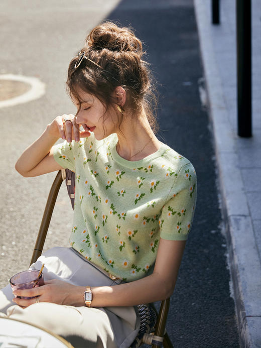 欧芮儿绿色针织衫女2021新短袖显瘦气质圆领提花冰丝薄款上衣 商品图1