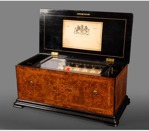 独角鹿西洋古董瑞士F.Conchon细木镶嵌外箱珐琅铃铛滚轴式音乐盒 商品图3