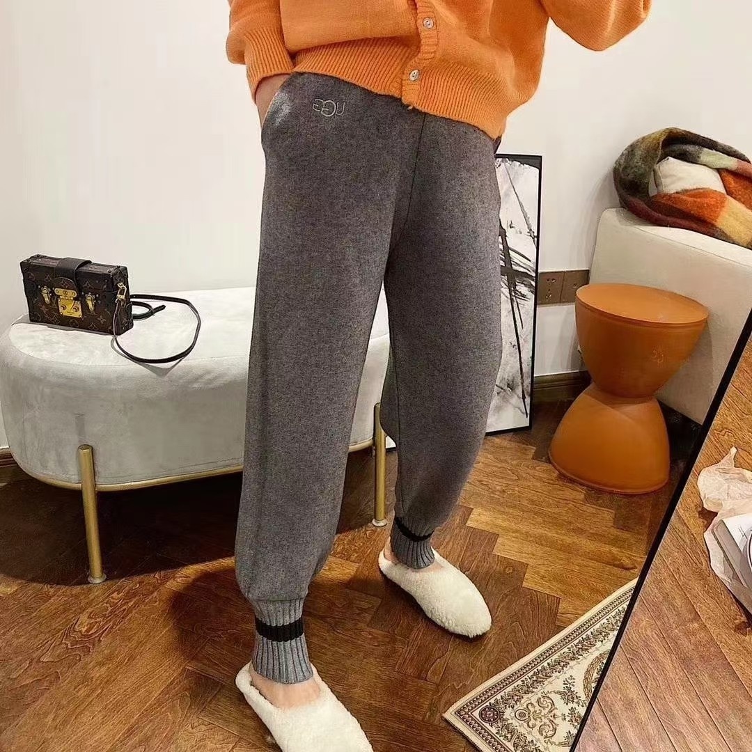 9090 货号065789085 zz ugg烟管奶奶裤 7215咱们家带吊牌原包装