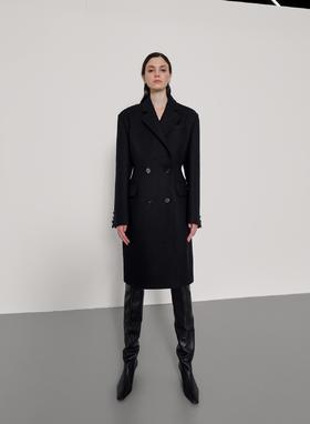 立体收腰双排扣大衣