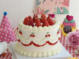 网红简约草莓蜡烛蛋糕