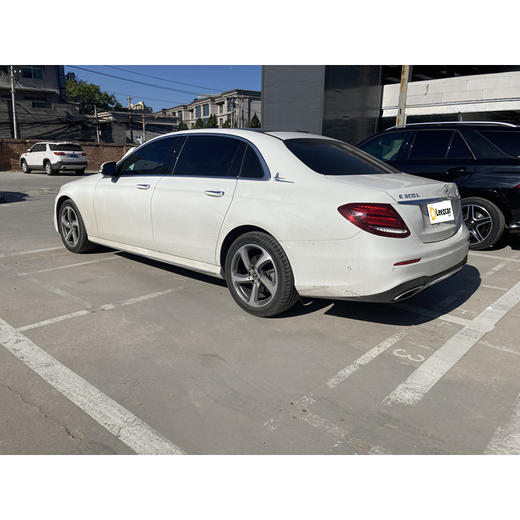 奔驰 E级 E300L 时尚型 【长租-北京】 商品图4