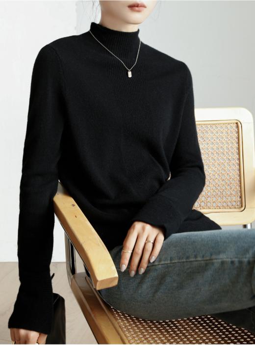 气质之选 | 设计款小直领条纹织法元宝针袖松身羊绒套头衫 商品图4