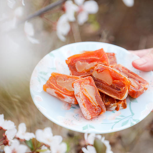 古法自然挂霜  用陕西富平尖柿制作而成的日式夹心柿饼10g*10/盒（新旧包装交替发货） 商品图3