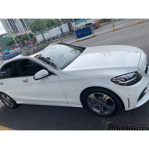 奔驰 C级 C 260L 运动版 【月租-深圳】 商品图3