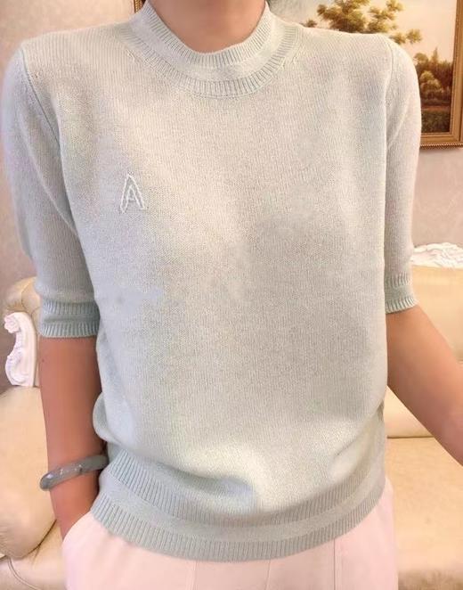 女A中袖冷衫N011 商品图1