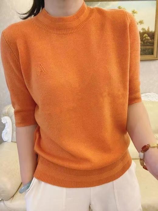 女A中袖冷衫N011 商品图0