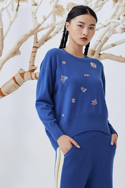 圆领刺绣羊绒针织套衫 SJF93W162N 商品图3