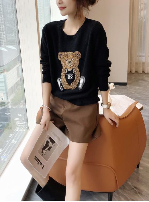 女小熊珠片套头297 商品图1
