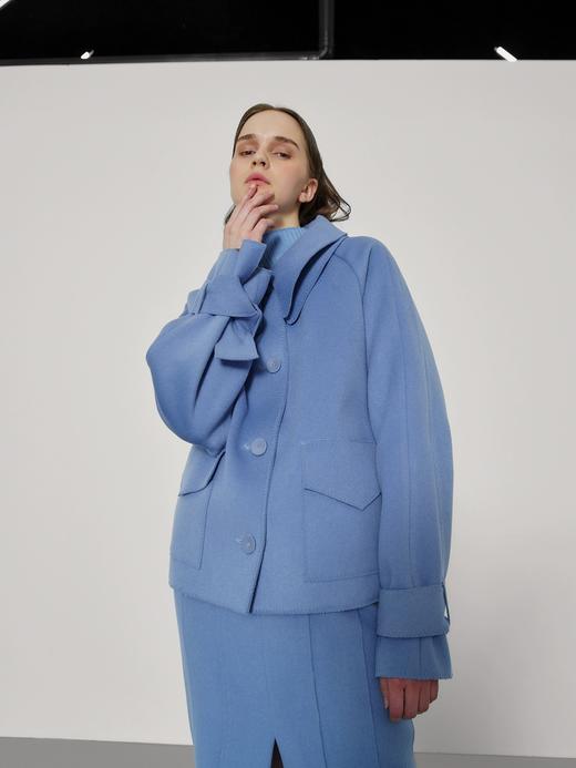 正反穿立体结构夹克 商品图2