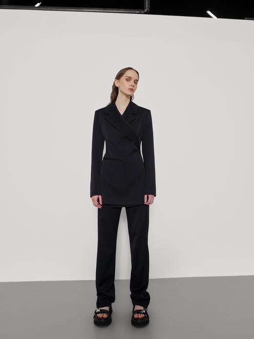 一粒扣修身西服 商品图1