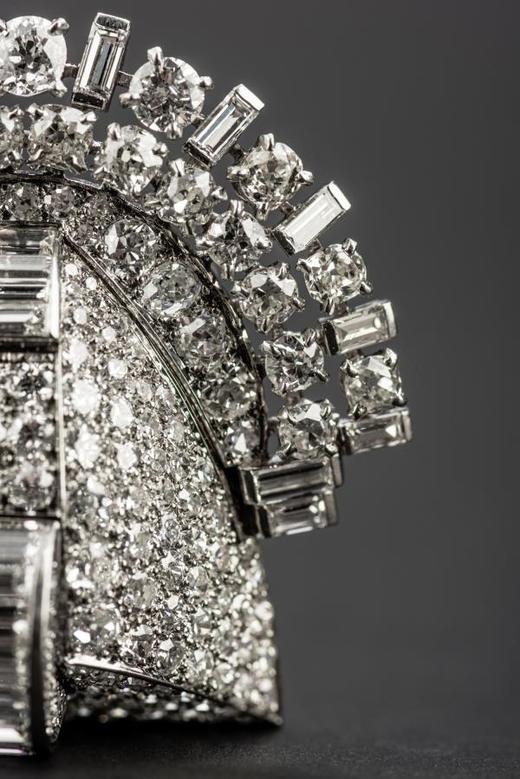 独角鹿西洋古董珠宝首饰法国Mauboussin铂金镶嵌钻石双夹扣胸针 商品图2