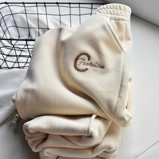 【服饰鞋包】-600克樱花裤秋冬加绒加厚水貂绒休闲老爹裤子哈伦烟管女裤 商品图3