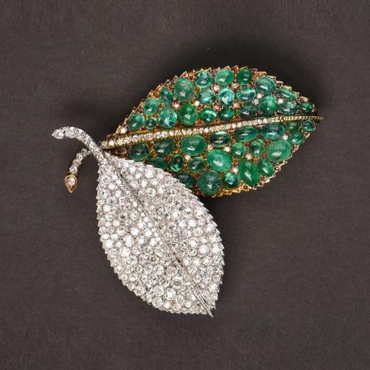 独角鹿西洋古董首饰珠宝法国铂金镶嵌祖母绿钻石双叶造型胸针 商品图2