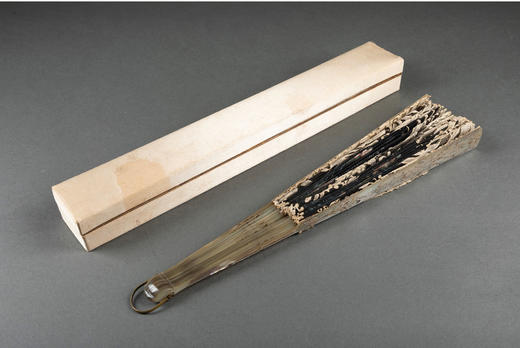 独角鹿西洋古董法国画师Lucie Boillat母贝扇骨手绘蕾丝扇面折扇 商品图4