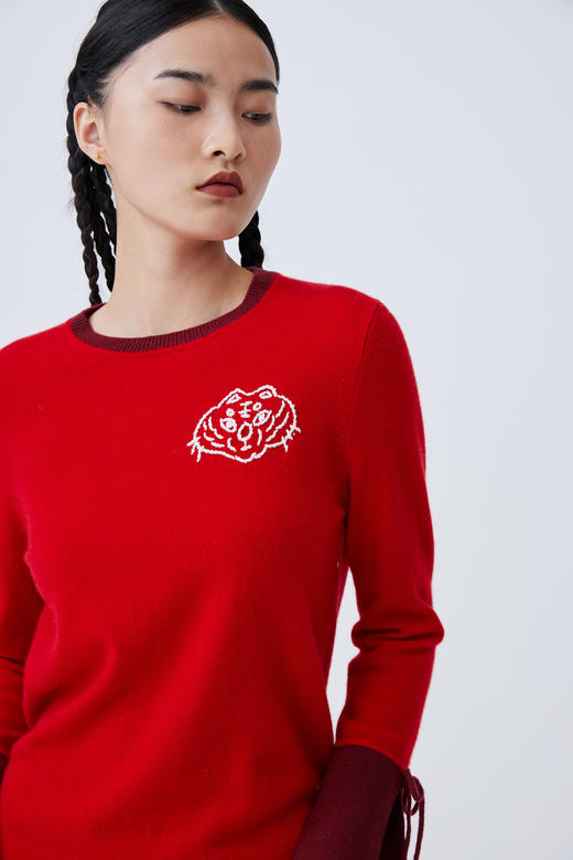 手工绣花圆领撞色羊绒女套衫 SJF93W141B 商品图0