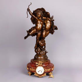 独角鹿西洋古董法国爱神铜鎏金镶嵌大理石底座青铜雕塑座钟摆件