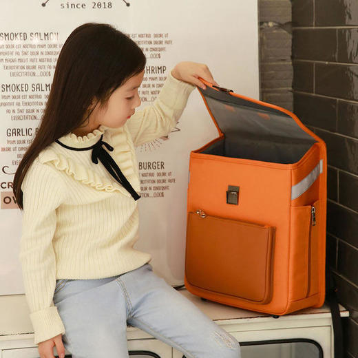 杯具熊儿童贵族学院书包小学生男童女童小孩双肩包背包 商品图3