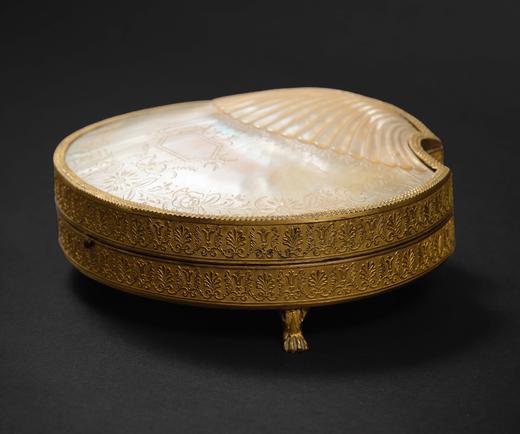 独角鹿西洋古董法国古典花叶主题母贝铜鎏金雕饰贝壳造型首饰盒 商品图4