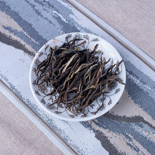 云南 普洱茶 曼糯古树生茶 商品图4