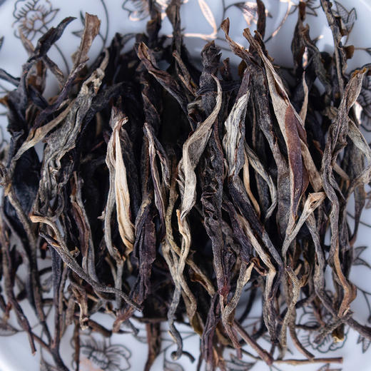 云南 普洱茶 曼糯古树生茶 商品图1