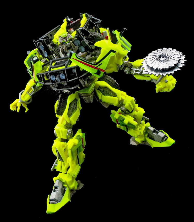 孩之宝变形金刚mp11救护车