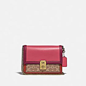 【直播】COACH 拼色经典标志帆布HUTTON 单肩包