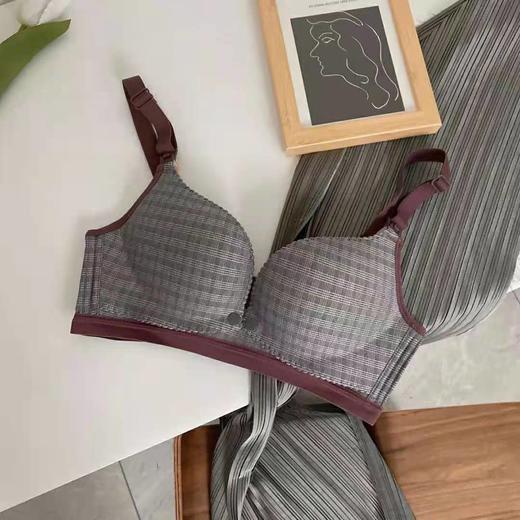 黛唯梵新品一片式无钢圈聚拢薄款哺乳内衣双开扣喂奶怀孕期透气孕妇文胸 商品图1