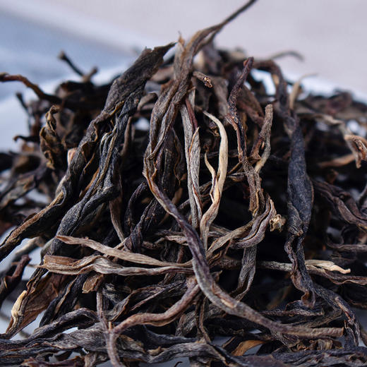 云南 普洱茶 曼糯古树生茶 商品图3