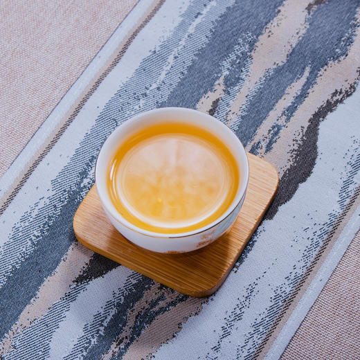 云南 普洱茶 曼糯古树生茶 商品图5