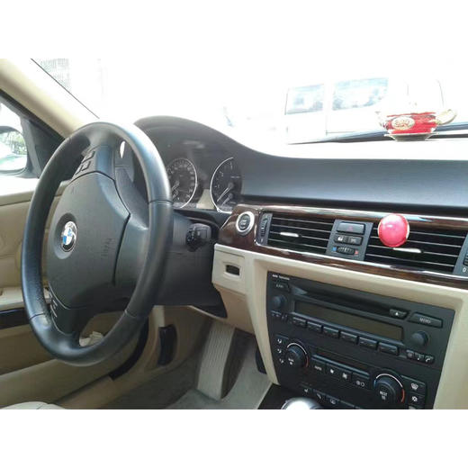 宝马 3系 320i 领先型 【长租-深圳】 商品图3