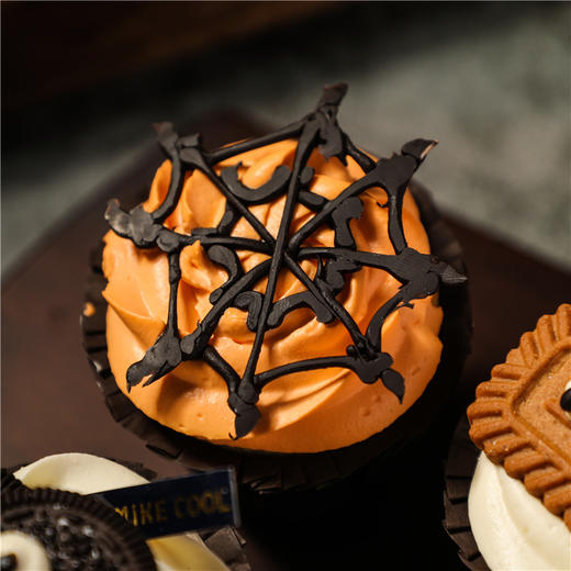 【提前两小时预约】万圣节纸杯蛋糕（限时折扣48元/盒/6个）（卡券） 商品图5