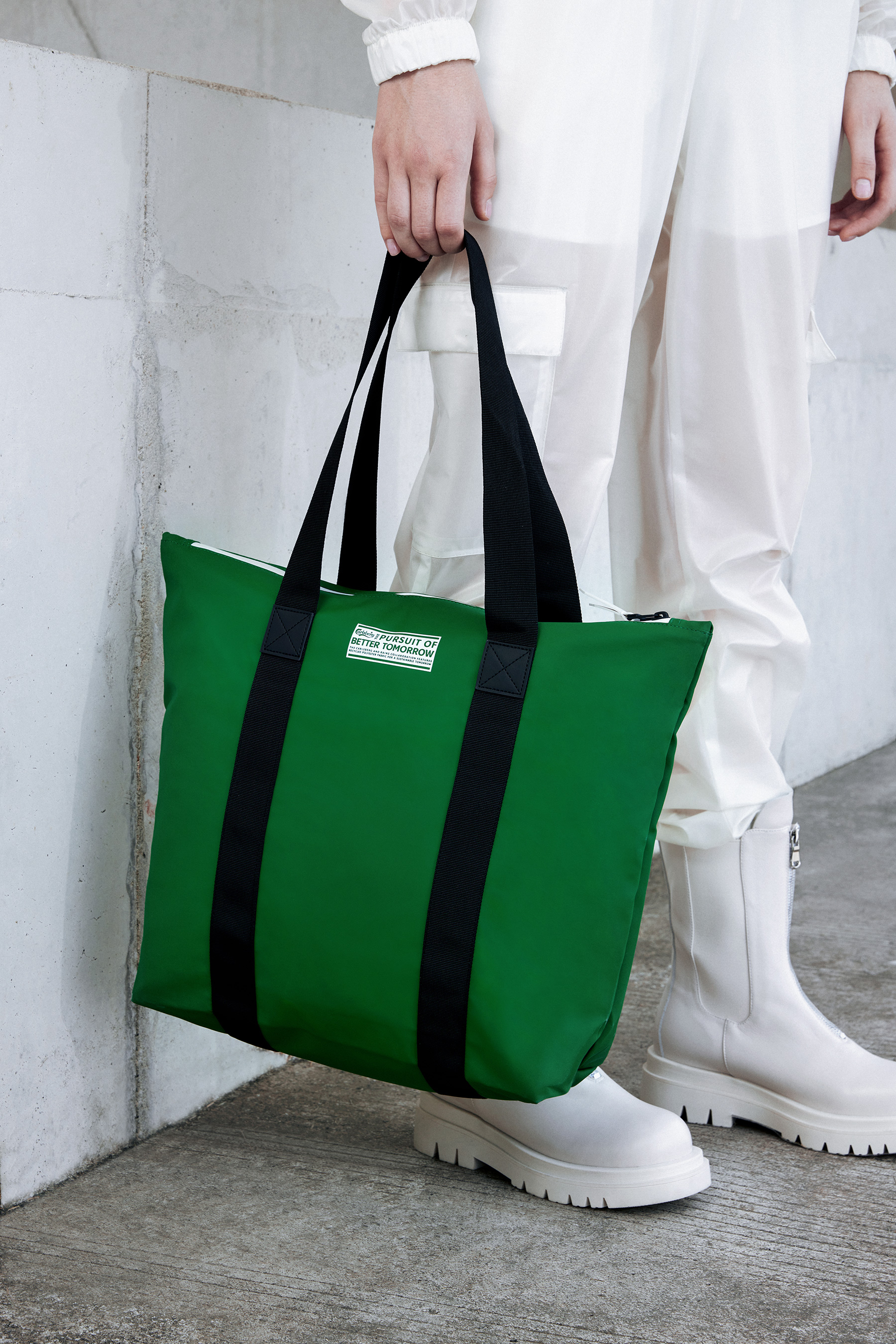 嘉士伯 x Rains联名 托特包 TOTE BAG RUSH