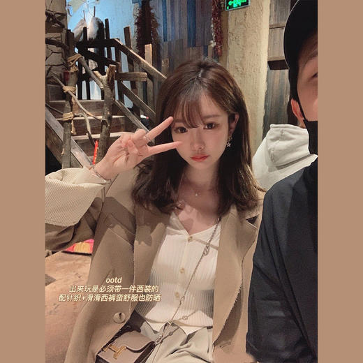 M/L码  金蘑菇菇 百利甜西装 复古修身休闲小西装外套女 商品图2