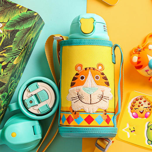 王一博同款韩国Beddybear/杯具熊 十二生肖系列儿童三盖保温水杯礼盒款630ml 商品图4