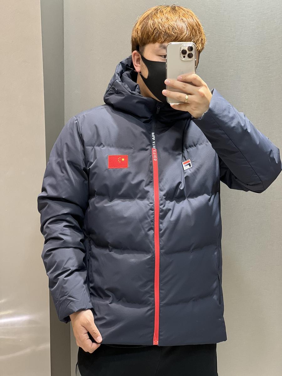 fila斐乐赞助中国队国家队男女款连帽刺绣短羽绒服
