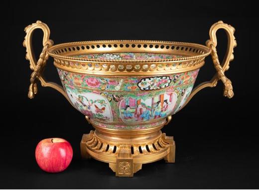 独角鹿西洋古董铜鎏金双耳底座嵌传统园邸人物中国广彩瓷潘趣酒碗 商品图1