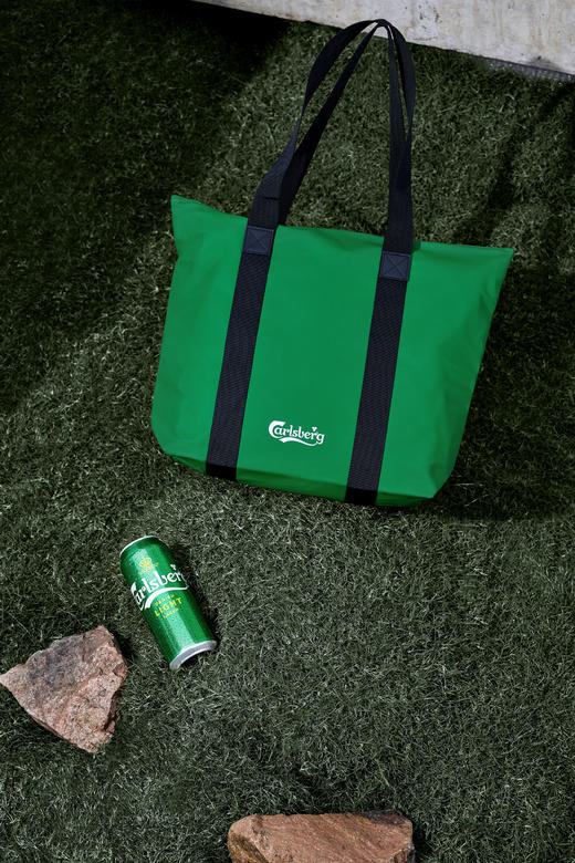 嘉士伯 x Rains联名 托特包 TOTE BAG RUSH 商品图2